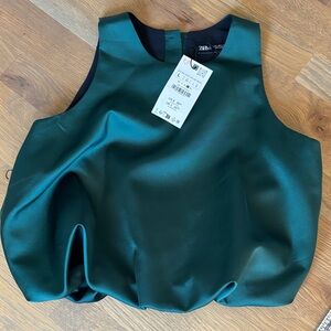 Zara Women's Green Sleeveless bubble Top